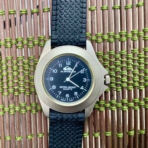 Vintage Quiksilver Quartz watch (QS1400)